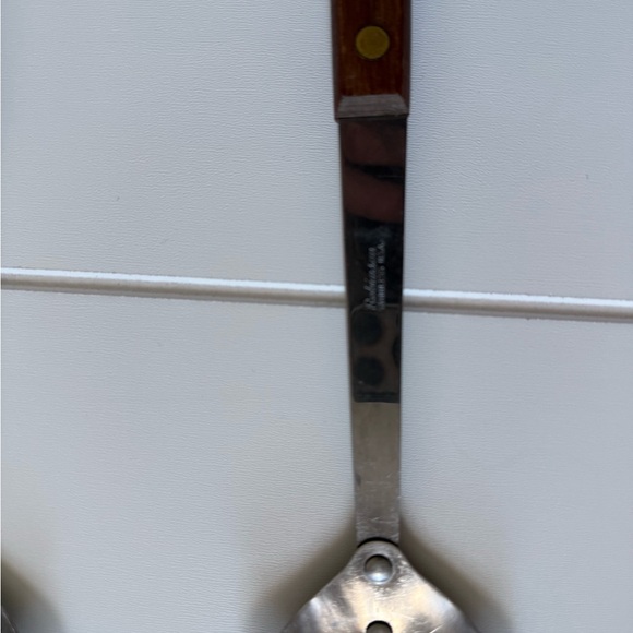 Elegant Silver and Wood Cooking Utensil Trio - Picture 3 of 4